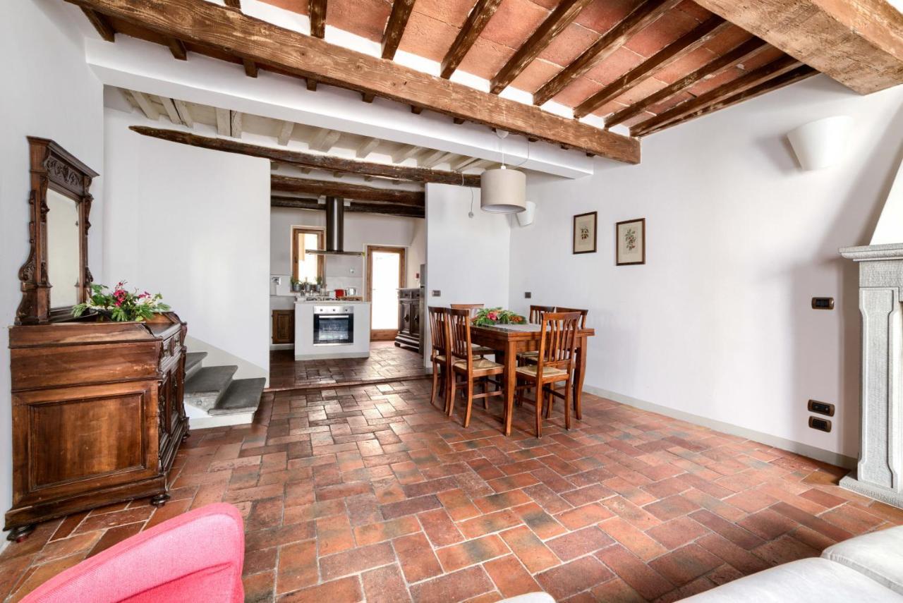 Apartment Lacosta Near Ponte Vecchio ฟลอเรนซ์ ภายนอก รูปภาพ