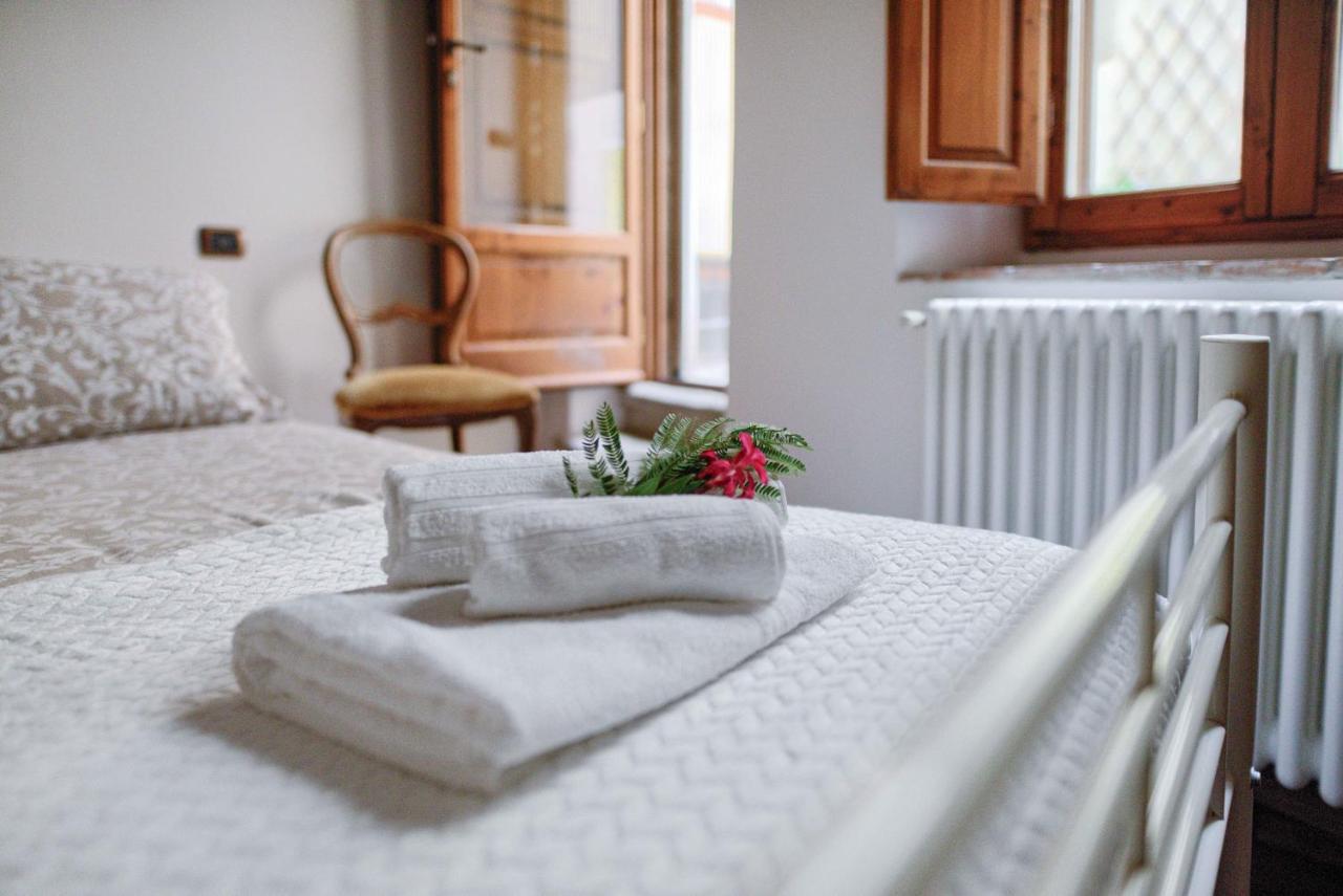 Apartment Lacosta Near Ponte Vecchio ฟลอเรนซ์ ภายนอก รูปภาพ